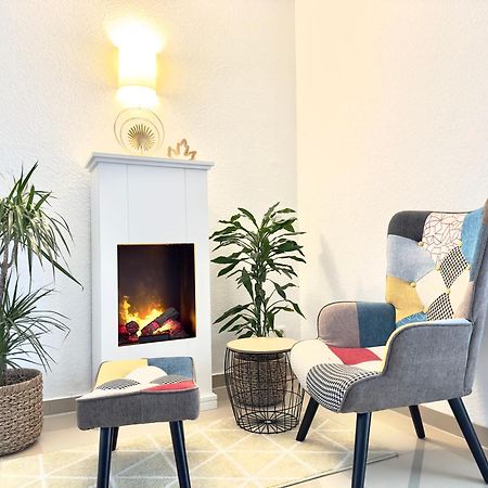 Mein Apartment Flowers Mit Kamin, Bis 10 Personen 프랑켄탈 외부 사진