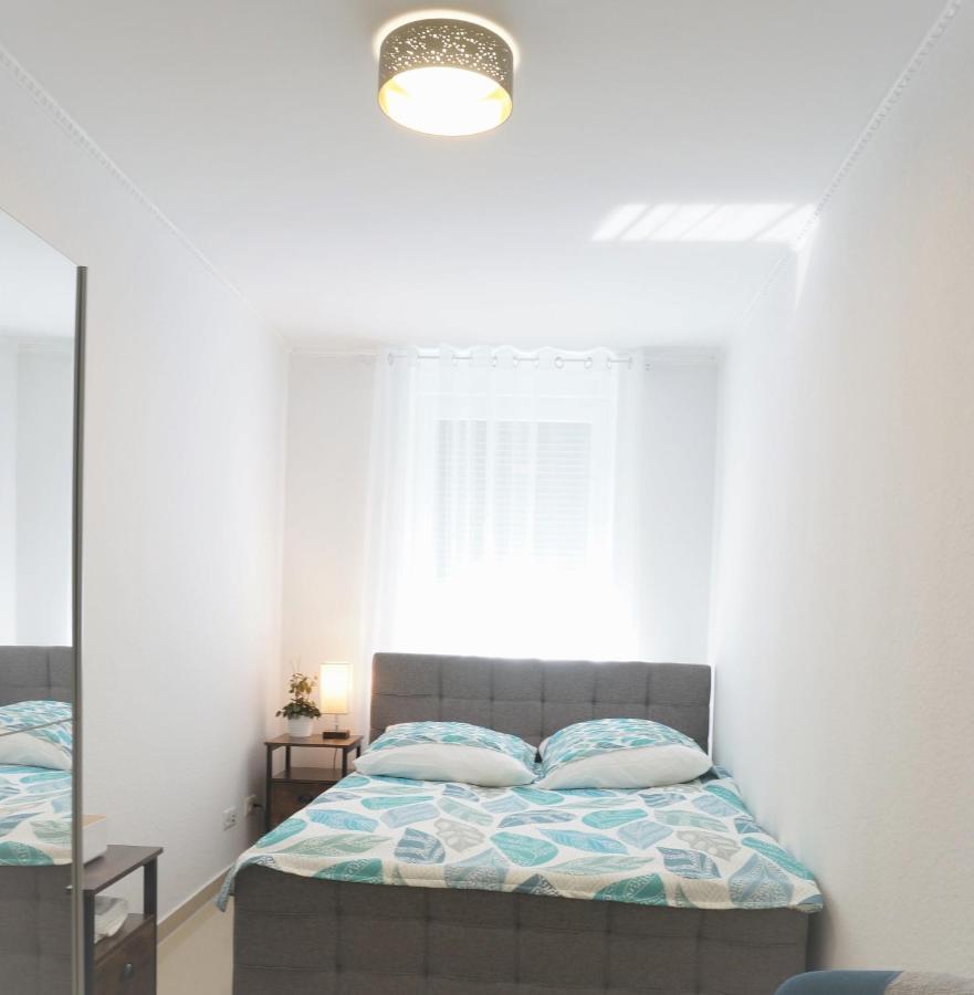 Mein Apartment Flowers Mit Kamin, Bis 10 Personen 프랑켄탈 외부 사진