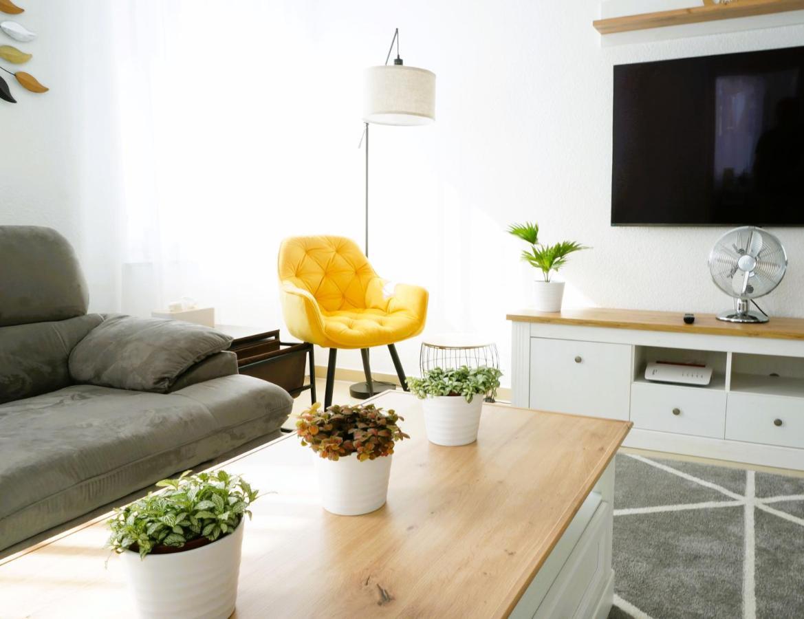 Mein Apartment Flowers Mit Kamin, Bis 10 Personen 프랑켄탈 외부 사진